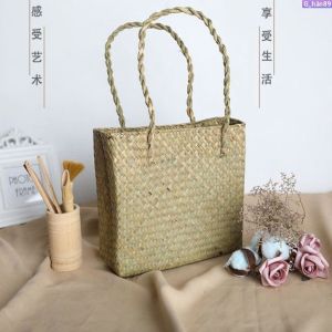 Túi xách cói đan tay chắc chắn – đứng form – không bong sợi