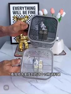 Khay Đựng Gia Vị Nhà Bếp 4 Ngăn Nắp Bật Tặng Kèm Muỗng Tiện Lợi Cho Sắp Xếp Gia Vị Bảo Quản Tươi Ngon