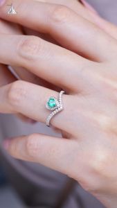 Montagne Jewelry Natural Colombia Emerald Ring Diamond Inset Fine Jewellery 18k Pure White Gold Ring