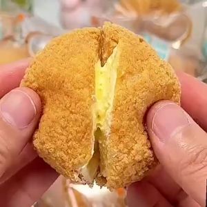 【Anmi Food】爆浆冰淇淋麻薯面包早餐代餐奶油奶酪夹心面包零食糕点Pop ice cream potato bread Breakfast meal replacement cream cheese sandwich snack pastries