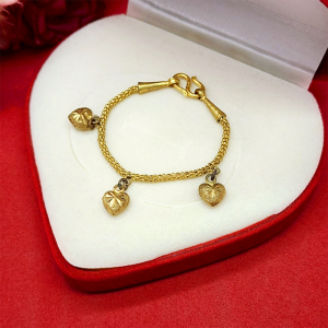 สร้อยข้อมืองานดิบทองเหลืองลายมาลัยห้อยหัวใจ ความยาว 5 นิ้ว เด็กใส่ได้ งานดิบไม่ได้ชุบ ทองเหลือง ใส่อาบน้ำได้ พร้อมส่ง