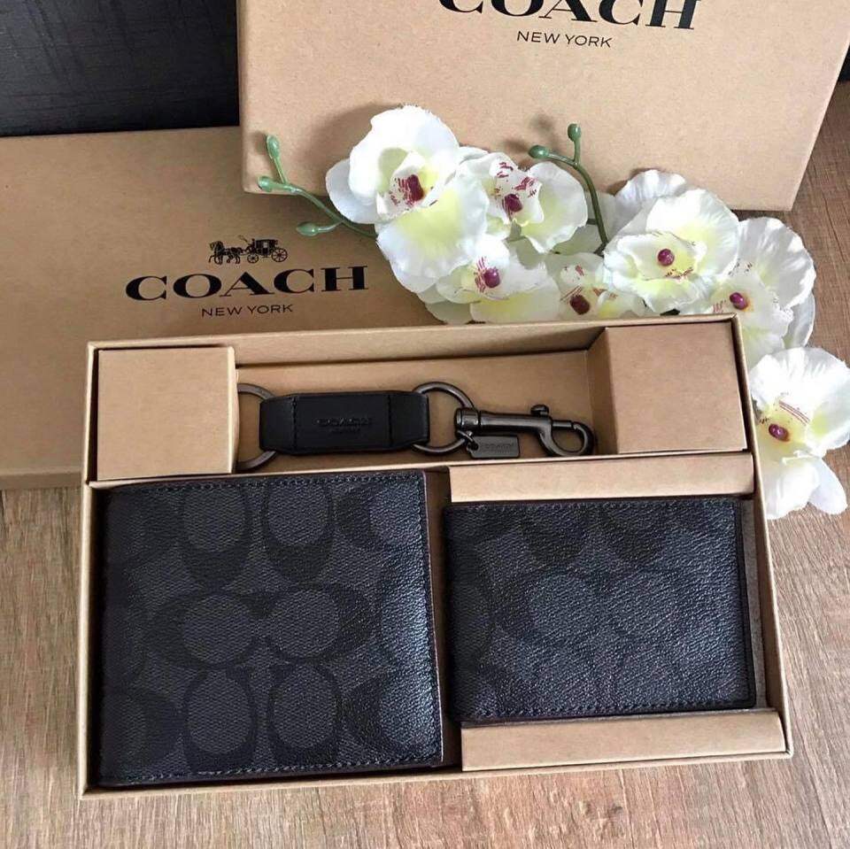 Unveiling the Perfect Coach Wallet Gift Set: A Comprehensive Guide