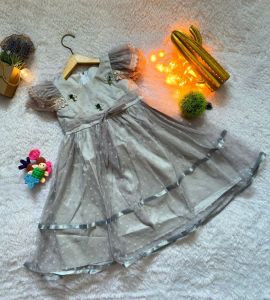 Gaun Pesta Anak Perempuan Elegan Motif Bunga - Bahan Organza Warna Cerah Usia 1-2 Tahun