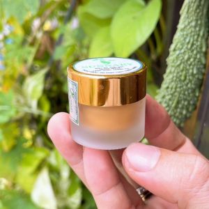 Mặt nạ lột hút mụn đầu đen làm sạch sâu lỗ chân lông vàng 24K