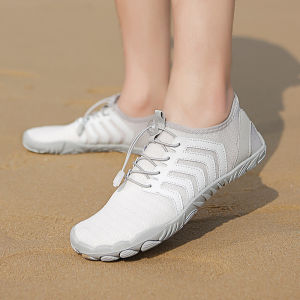 Sepatu Pantai Sepatu Poundfit Wanita Dan Pria Sepatu Renang Sepatu Rafting Sepatu Air Sepatu Pilates Sepatu Yoga Sepatu Tracking Sepatu Wading Water Shoes Sepatu Diving Sepatu Fitness