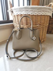 Original TB SWING Mini One Shoulder Tote Shell Bag 159504 Womens commuter bag