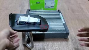 【PPO0】(Original) Valeo Nissan Sylphy Nissan Livina Nissan Latio cooling coil carry with expansion valve and tube-815117