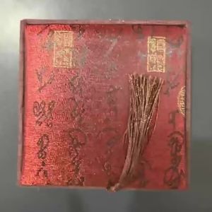 Chinese Sandalwood Comb Gift Meridian Massage Comb for Teachers Day Birthday Traditional Wellness Present for Elderly Parents