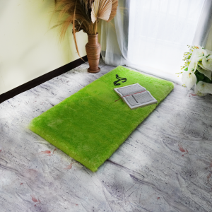 Sajadah bulu rasfur polos ukuran 115 cm x 65 cm x 4.5 cm isi busa.. LP