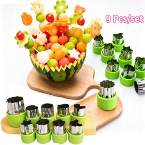 9Pcs Vegetable Cutter Shaper Stainless Steel Cookie and Vegetable Cutting Set Fruit Cookie Embossing Molds