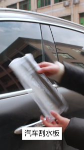 กระจกรถยนต์ซิลิโคนยืดหยุ่นคงทนตามหลักสรีรศาสตร์ที่ลูกกลิ้งยาวทำความสะอาดสำหรับทุกสภาพอากาศพื้นผิวที่บอบบาง