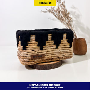 HUGeARNS - Kotak Box Besar Combinasi Makrame Hitam Anyaman / Box Storage Multifungsi Anyaman Eceng Gondok / Tempat Penyimpanan Enceng / Home Decor Ramah Lingkungan / Keranjang Anyaman Enceng Gondok Variasi Rajut Macrame / Penyimpanan Anyaman Serbaguna