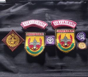 Paket atribut set kwarda jawa Barat putra putri kab karawang