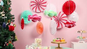 Red White Dots Hanging Christmas Paper Fans Set Tissue Honeycomb Candy Paper Fan for Birthday Wedding Baby Shower Party Decor