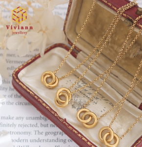 Viviann Original sterling silver New European and American Luxury Light Luxury Personalized Design Round sterling silver Gold Plated Ring Interlocking Pendant Necklace for Women