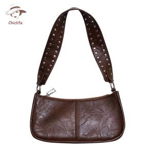 Women Retro Shoulder Bag with Studded Accents PU Crossbody Purse for Casual Dating and Weekend Outings