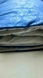 BEDCOVER LOKAL POLOS EMBOS BEDCOVER DUA WARNA