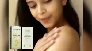 Jaysuing Matte Sun Stick Mugwort+Camelia Sunscreen Stick Anti-Uv Protector SPF50+ Moisturizing Preventing Sunburn Whitening Matte Summer Brightening Refreshing Waterproof Sunblock Stick Anti Oxidant Oil-Control Skin Care 18g