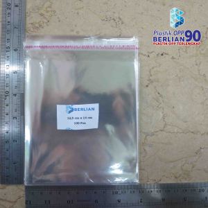 125x14 cm Plastik Opp 18 micron ( Tipis ) isi 100 lembar