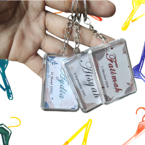 Gantungan Kunci Custom Nama & Tanggal Lahir