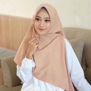 Jilbab SEGIEMPAT 130x130 Syari Kerudung Segi Empat Square Wolfis Artamika 130