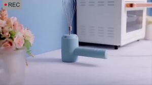 Wireless Electric Egg Beater With 2 Hardware Manual Blender Electric Mixing And Mixing Biscuits Brownie Cake Dough Battery