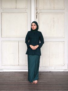 ZAIKHA | Ayuni Kurung [10 Colors Kurung Kedah Design Embroidery Flower Cotton]