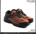 Sepatu Safety Ujung Besi Paramount // Sepatu Kerja Lapangan Proyek // Sepatu Pria Keren // Sepatu Kulit Pria Hiking 100% Realpict. 