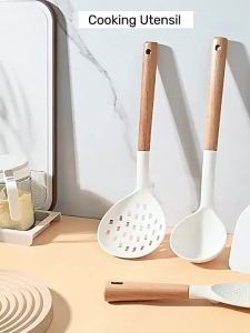 LOCAUPIN Set of Kitchen Essential Tool Silicone Cooking Utensil Wooden Handle