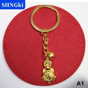 SHNGki Fengshui Lucky Gold TURTLE pendant Nhật Bản sensoji Temple Vàng rùa Keychain tiền cắn rùa Đồ trang trí trang trí bảo vệ tuổi thọ tài chính ổn định may mắn quyến rũ