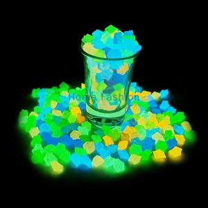 [COD] Home Fashion 300pcs Garden Decor Luminous Stones Glow In Dark Decorative Pebbles Pebble Rocks Outdoor Fish Tank Aquarium Decorations