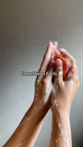 Puff and Bloom Clean Skeen Turmeric-Kojic Anti-Acne Soap 100g