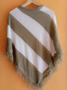 Ponco Salak Knitt Outer / Cardigan Ponco Rajut / Outer Ponco Rajut / Cardigan Poncho / Rajut Ponco Wanita Import / Rajut Ponco Salak / Cardigan Model Terbaru / Cardigan Rajut / Cardigan Cewek kekinian / Cardigan Rajut Korean Style Cewek Kekinian