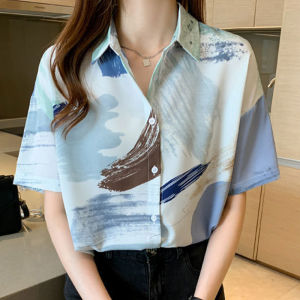 LHMonday เเนะนํา เสื้อเชิ้ตเเฟชั่นผู้หญิง ลวดลายสวย งานดีมินิมอล ผ้านิ่มใส่สบาย งานนุ่มนิ่ม ดีไซน์สวย ไม่ซํ้าใคร งานดีงานปังเเบบนี้รีบไปจัดเลยน้าก่อนสินค้าหมด เเนะนําเลย