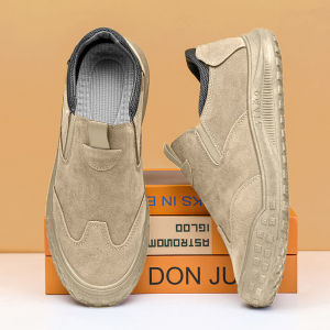 LiShops แฟชั่นใหม่ รองเท้าผ้าใบแฟชั่นผู้ชาย ทรงสวยสไตล์วินเทจวินใจ สีคุมโทนเท่ห์ดุดัน ผลิตจากยางน้ำหนักเบาสวมใส่ใช้งานง่ายแถมราคาไม่แพงน๊า มาตำกันด่วนๆ