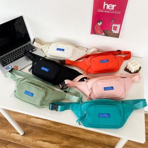 THOMA กระเป๋าพระจันทร์ครึ่งเสี้ยว กระเป๋าคาดอกสีทึบ กระเป๋าคาดเอว กระเป๋า Crossbody กระเป๋าคาดเอวสำหรับวิ่ง เย็นเย็น ขนาดใหญ่แคปซิตี้ กระเป๋าคาดเอวสะพายข้าง สำหรับผู้หญิง