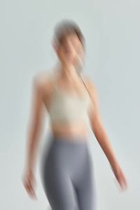 Shipped from China [BIN] Ningbo Big Tree T Backless Halter Neck Strap Beauty Back Bra Shockproof Sports Bra with Chest Pads Yoga Fitness Vest