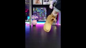 《1120》IELGY Giày Martin Màu Vàng Thời Trang Đa Năng Nữ 2024 Giày Cao Gót Nền Anh