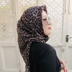 Jilbab Segiempat Motif Macan Leopard hijab Lasercut