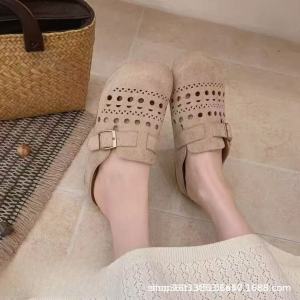 [Free Shipping] 2026 New Style WomenS Clogs Closed-Toe Flat Sandals Soft-Soled Non-Slip For Outdoor Wear Summer Slip-On Style