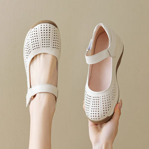 [Free Shipping] Soft-Soled Thick-Soled Soft Leather Casual Shoes For Women Spring/Summer 2026 Featuring A Wedge Heel Open-Toe Design And A Perforated Style Suitable For Mothers