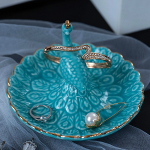 Tray Aksesoris Jewelry Tempat Perhiasan Accessories Ceramic Baki Hiasan /Nampan Penyimpanan Perhiasan Burung Merak