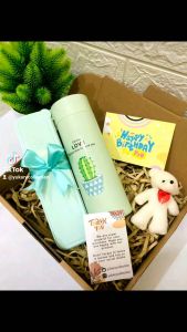 Hampers Gift Box Botol Minum: Kado Ulang Tahun Berkualitas