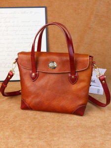 Womens Classic Leather Tote Bag in Natural Vegetable-Tanned Full-Grain Cowhide Versatile as a Shoulder Bag or Handheld Purse