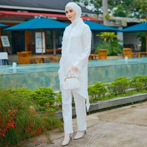 Diana Batik Aura Series Tunik Kebaya Viscose | Tunik Raya | Baju Kurung | Tunik Lebaran