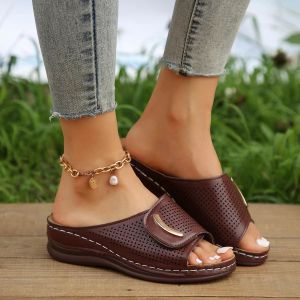 [Free Shipping] Slpers Summer New Collection: Plus-Size WomenS Sandals With A Wedge Heel Retro Style