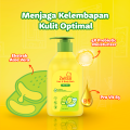 Zwitsal Baby Bath Hair and Body Sabun Mandi Bayi Natural Aloe Vera 2 in 1 300ml x2. 