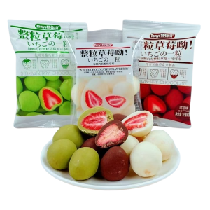 Dried Strawberry 60g (Matcha Chocolate/Chocolate/White Chocolate)