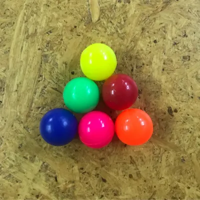 ลูกแก่น ลูกล่อ ลูกเป้า พลาสติก กีฬาเปตอง แก่นเปตองสีสะท้อนแสง 1 ลูก