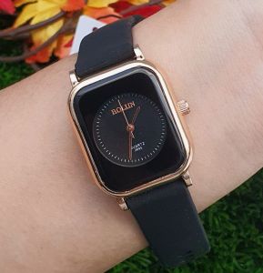 ใหม่ล่าสุด !!!  นาฬิกาข้อมือ Bolun แบรนด์แท้  รุ่นจิ๋ว สุดน่ารัก ( แถมฟรี !! กล่องกระดาษ )